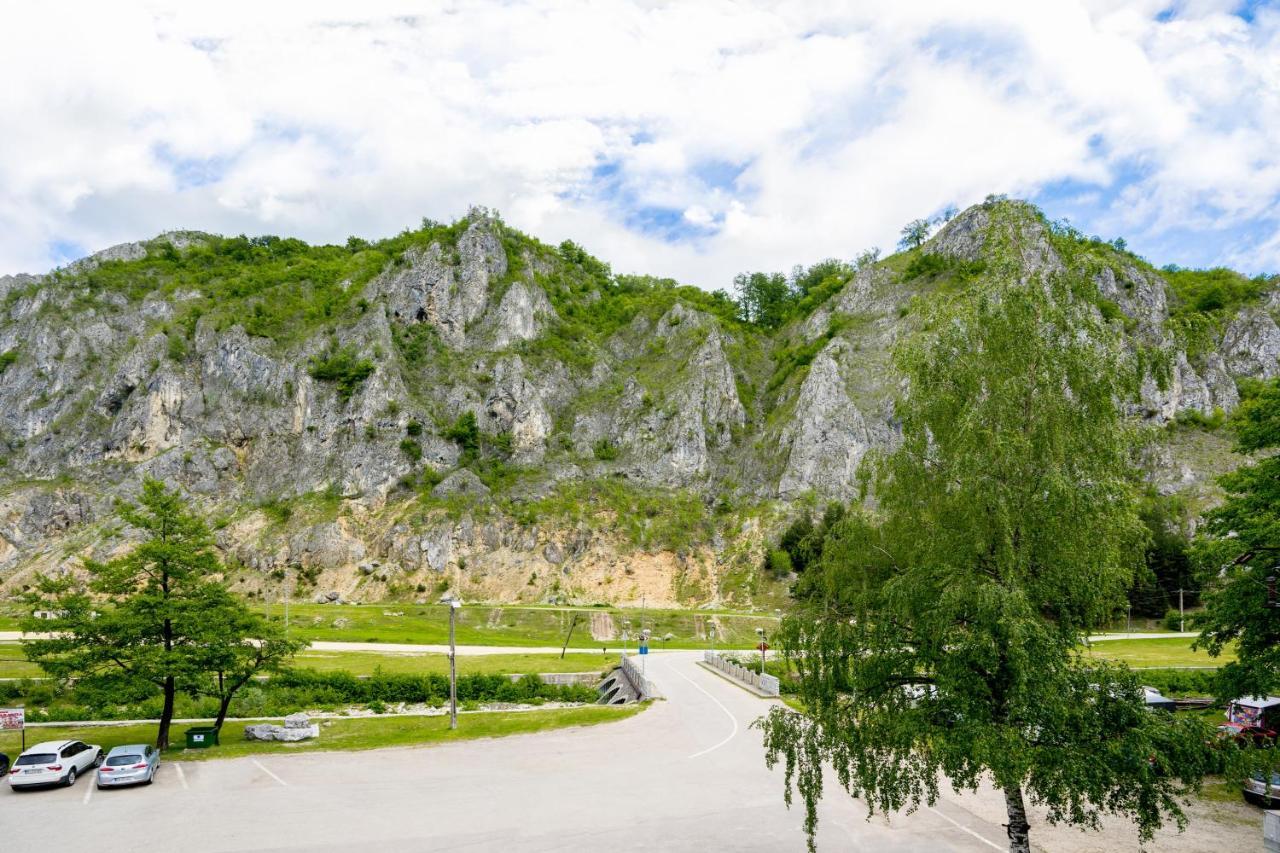 Vila Nico Baia de Fier Kültér fotó