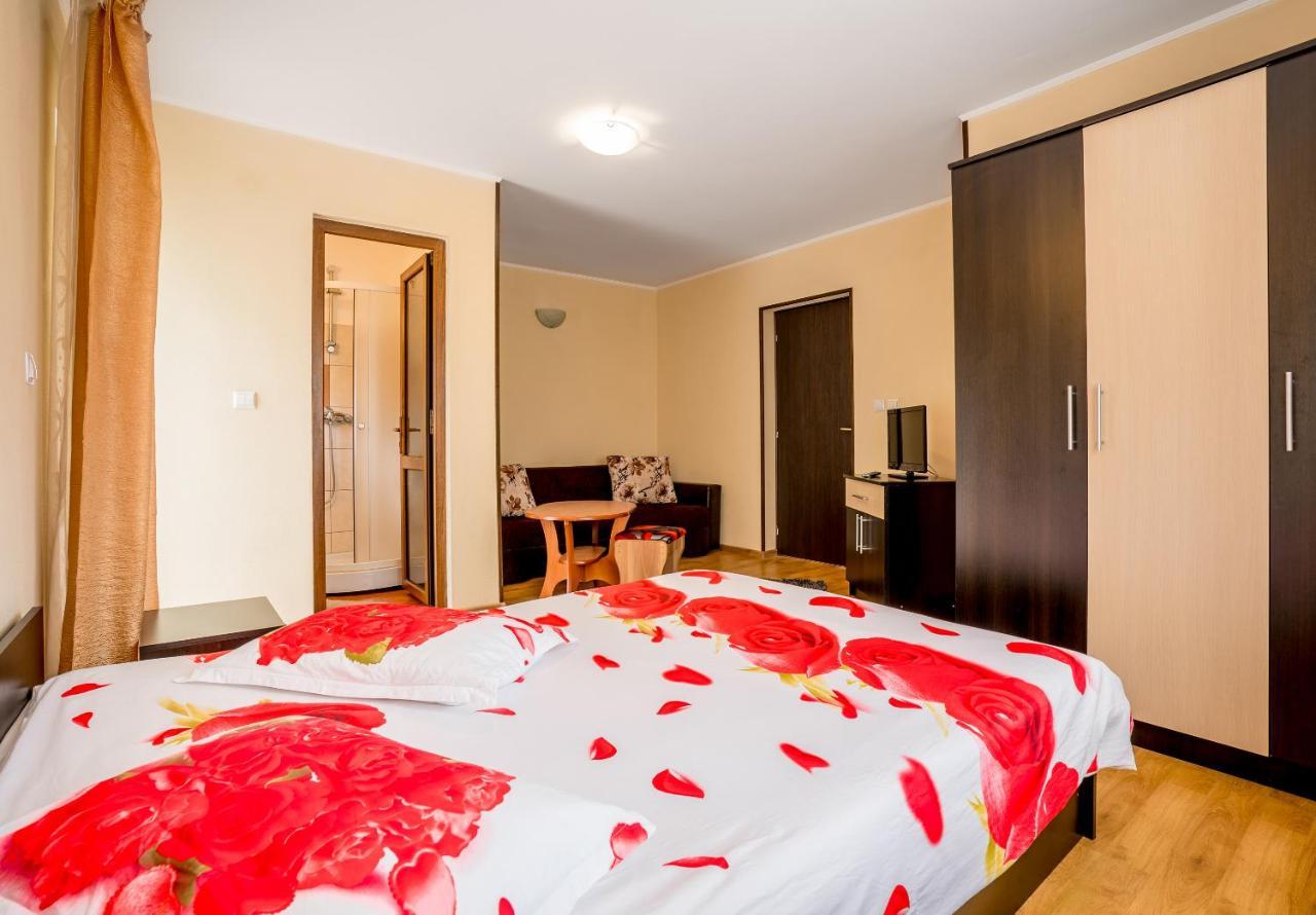 Vila Nico Baia de Fier Kültér fotó